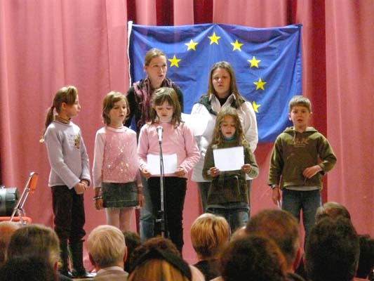 les Petits chanteurs de Gap, conf�rence de la Maison de l'Europe de Gap et des Alpes du Sud